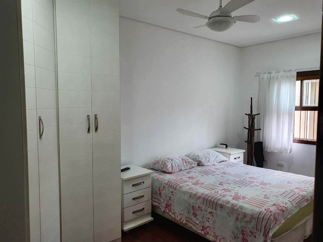 Casa à venda com 3 quartos, 300m² - Foto 13