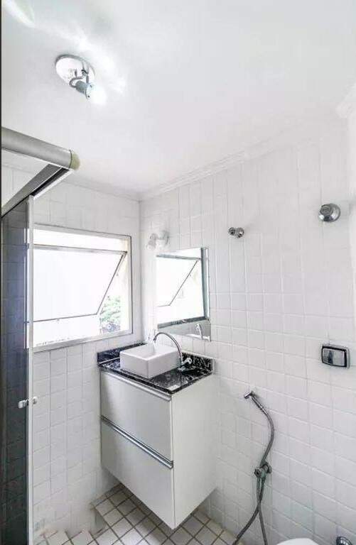 Apartamento à venda com 2 quartos, 74m² - Foto 9