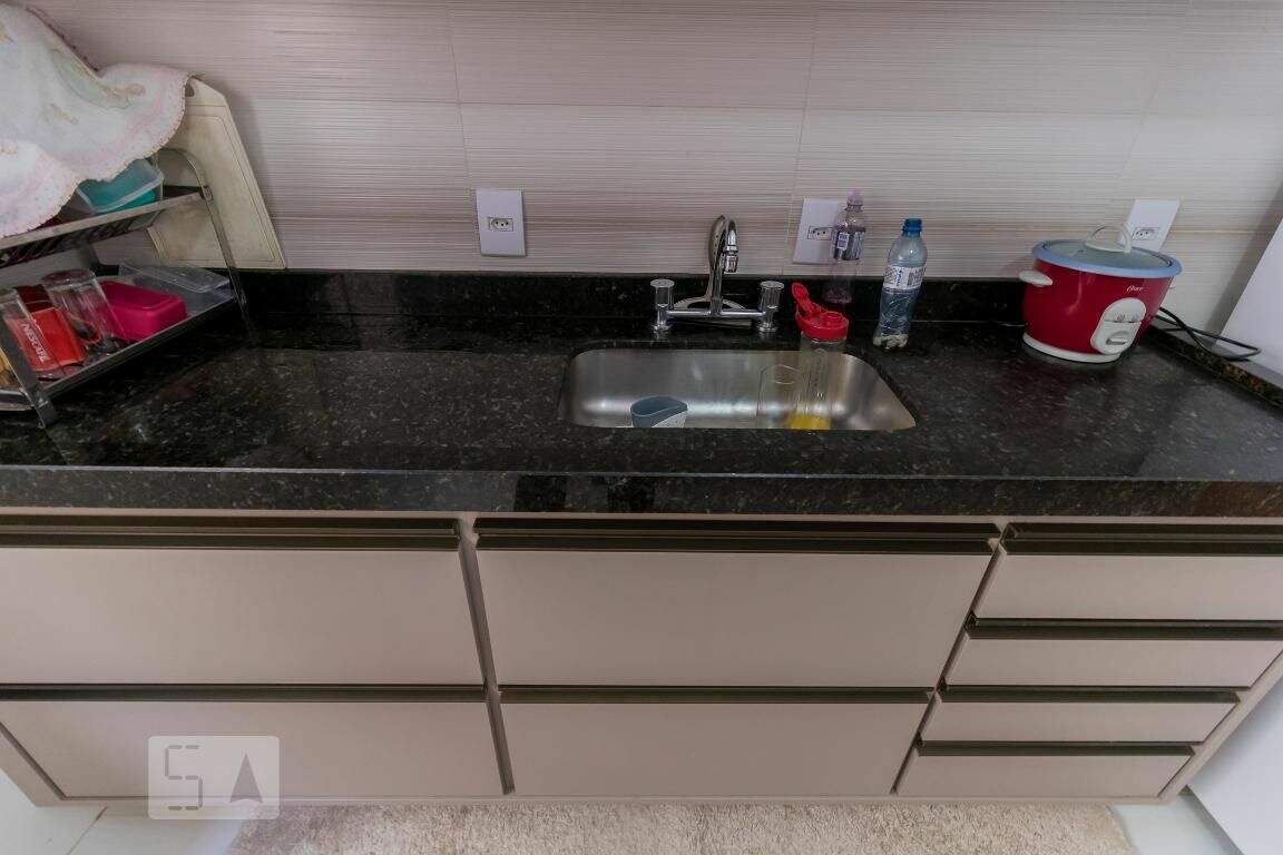 Sobrado à venda com 3 quartos, 180m² - Foto 13