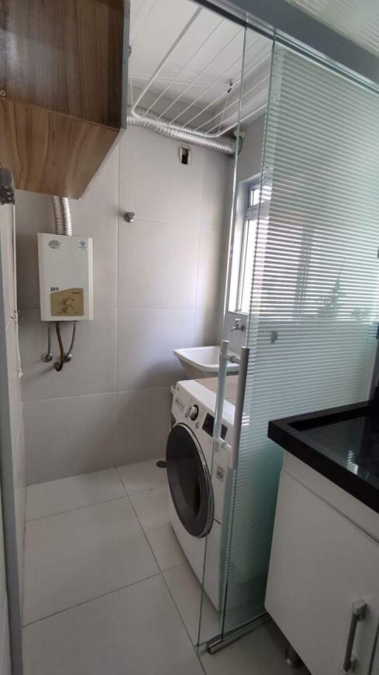 Apartamento à venda com 2 quartos, 52m² - Foto 17