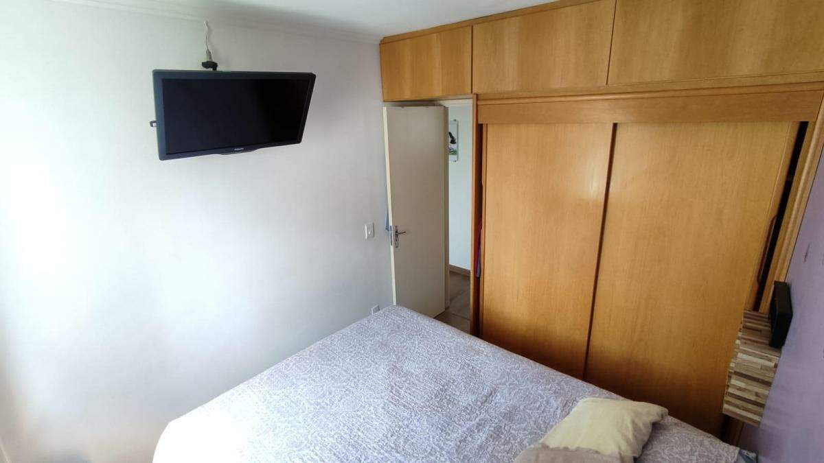 Apartamento à venda com 2 quartos, 52m² - Foto 15