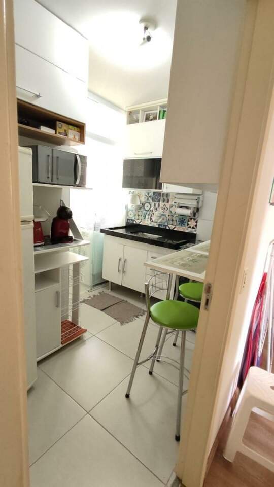 Apartamento à venda com 2 quartos, 52m² - Foto 7