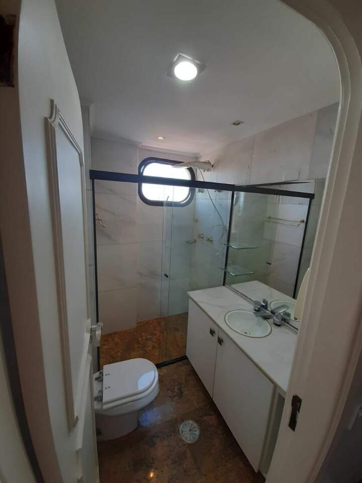 Apartamento à venda com 3 quartos, 120m² - Foto 1