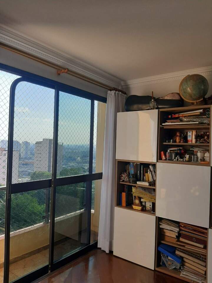 Apartamento à venda com 3 quartos, 120m² - Foto 2