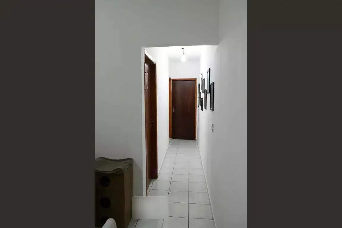 Casa à venda com 6 quartos, 270m² - Foto 12