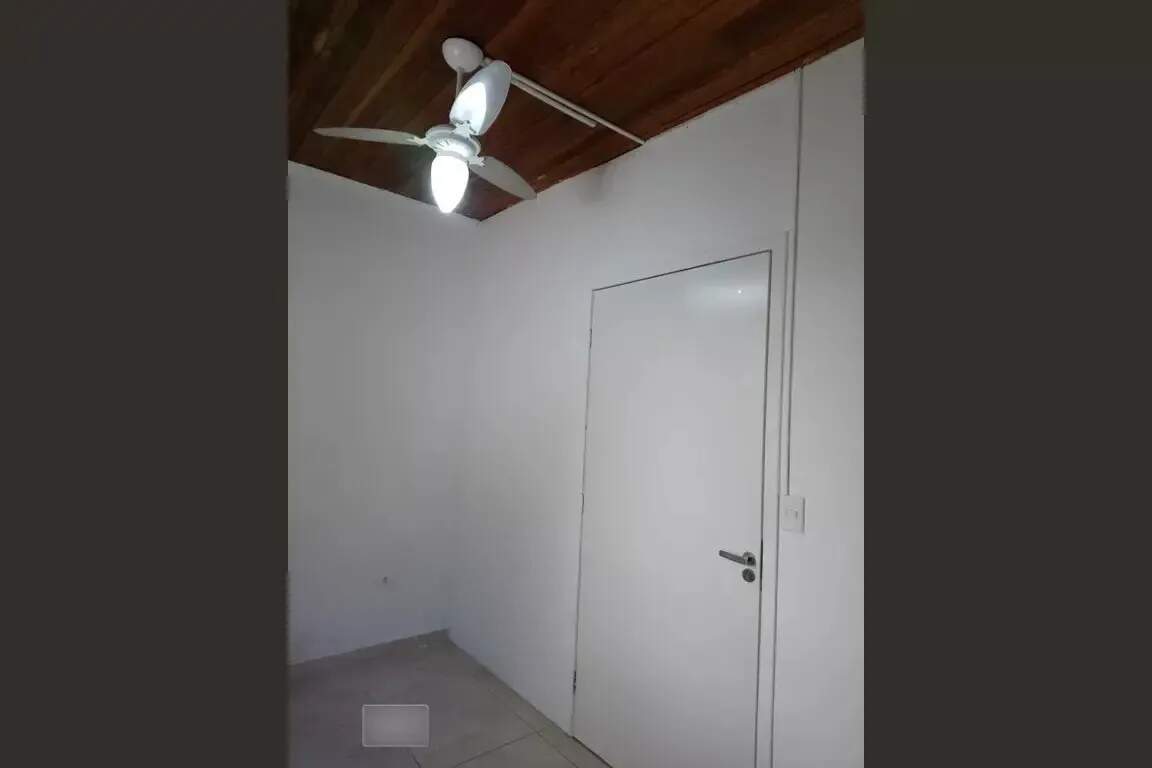 Casa à venda com 6 quartos, 270m² - Foto 19