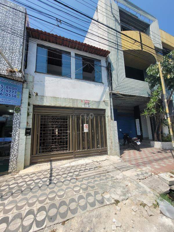 Edifício Comercial para alugar — Getúlio Vargas, 4 quartos (2 suítes), 300 m² — foto 2