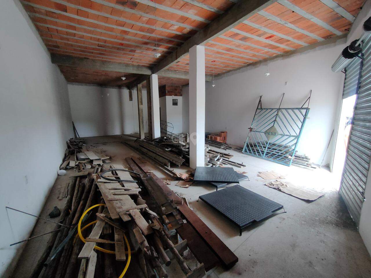 Ponto Comercial para alugar — Marivan, 120 m² — foto 2