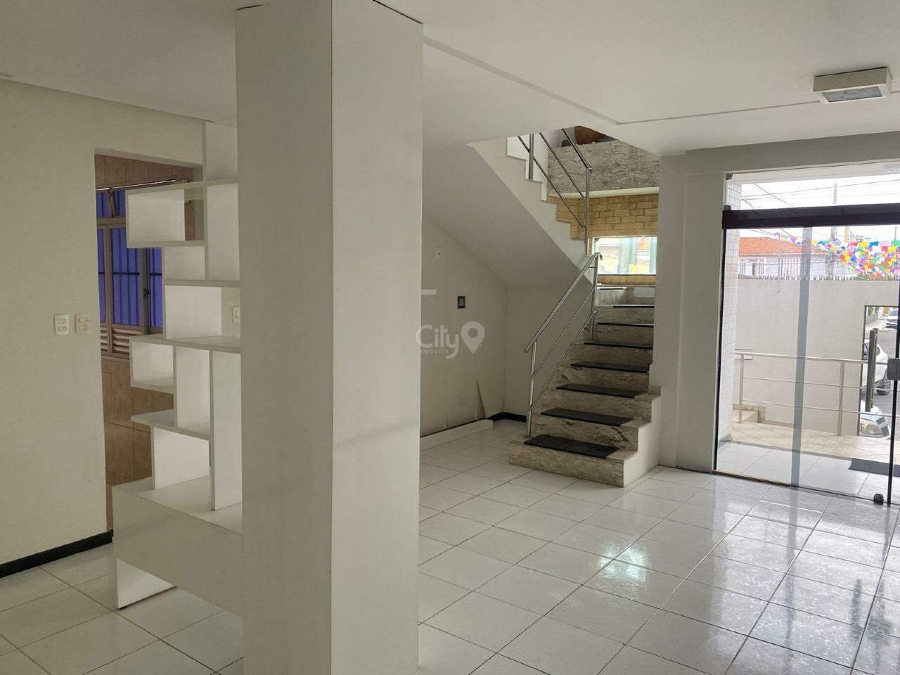 Imóvel Comercial para alugar — Luzia, 5 quartos (3 suítes), 260 m² — foto 4