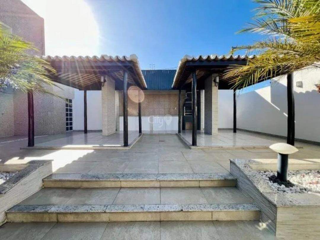 Imóvel Comercial para alugar — Robalo, 5 quartos, 500 m² — foto 2