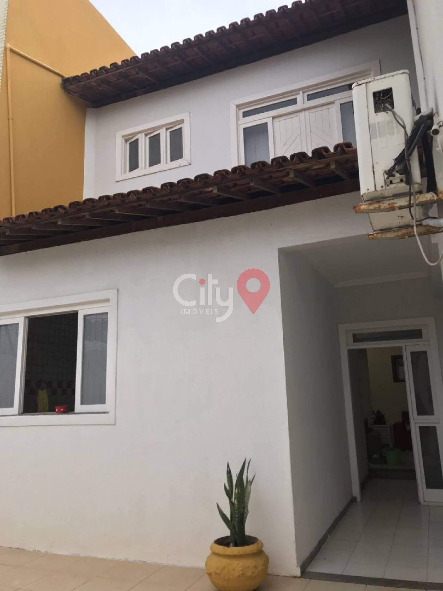 Casa à venda — Coroa do Meio, 4 quartos (2 suítes), 180 m² — foto 2