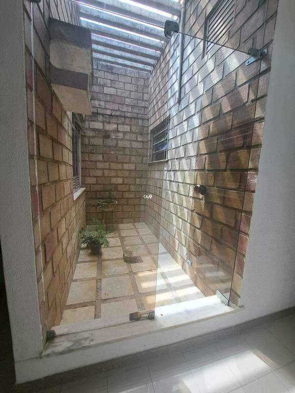 Casa à venda — Suíssa, 4 quartos (1 suíte), 90 m² — foto 4