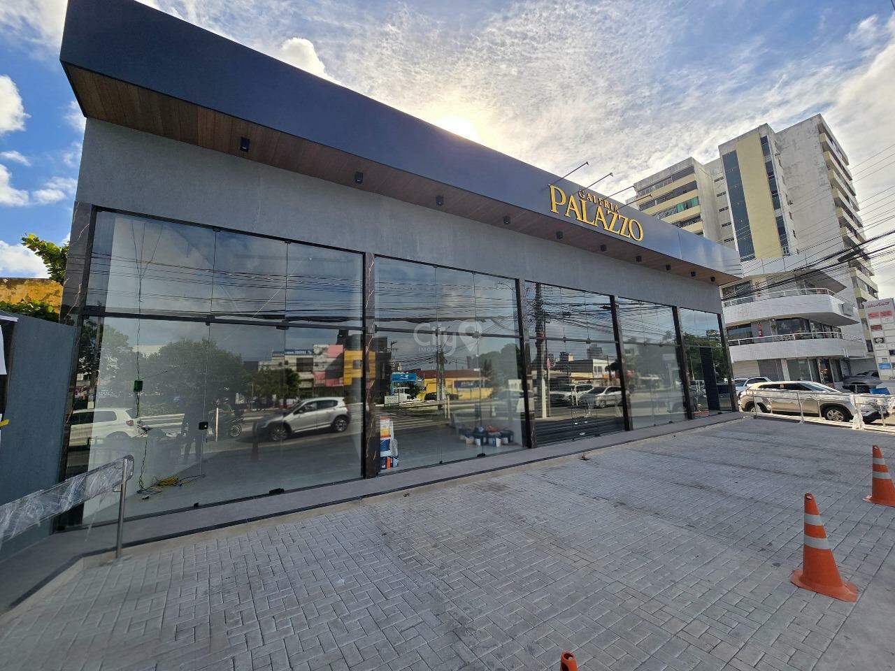 Loja para alugar — Luzia, 59 m² — foto 1