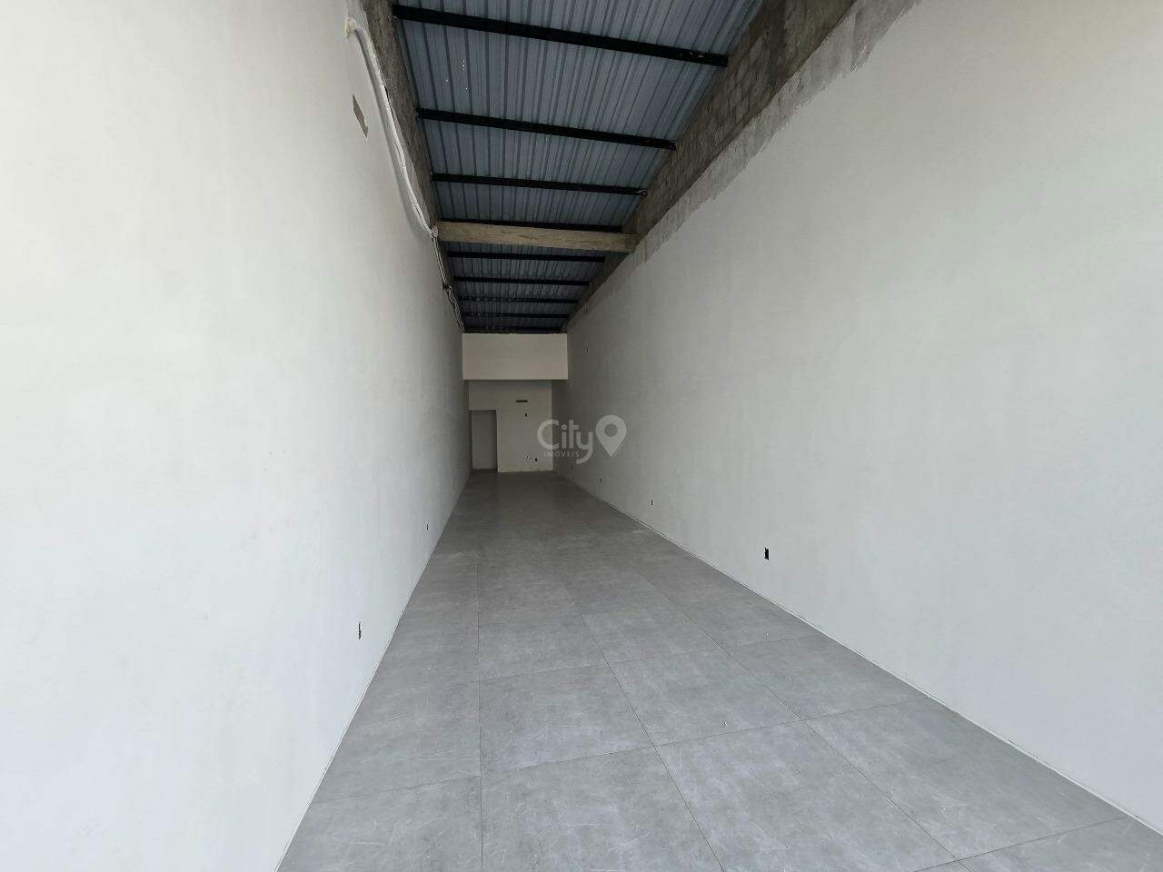 Loja para alugar — Luzia, 71 m² — foto 2