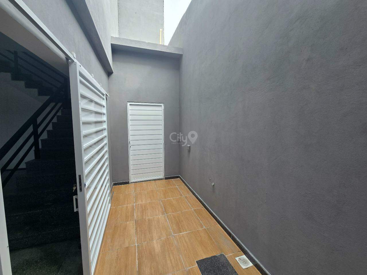 Galpão para alugar — Costa Paradiso, 185 m² — foto 4