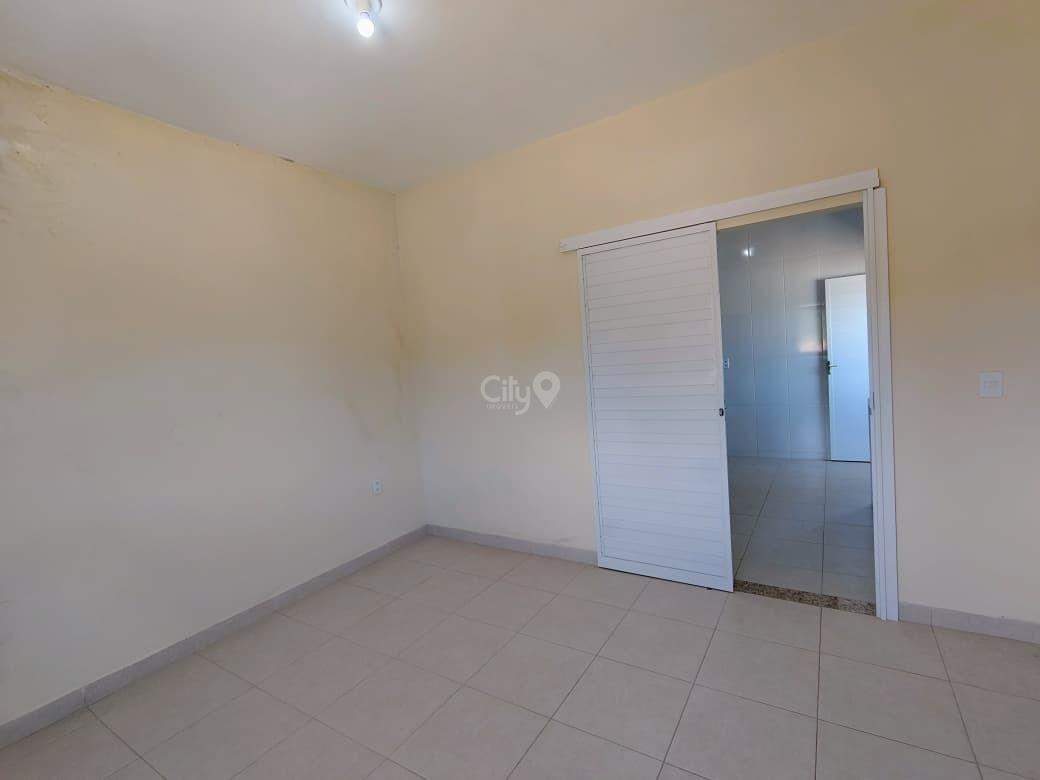 Galpão / Depósito / Armazém para alugar — Atalaia, 4 quartos (1 suíte), 377 m² — foto 4