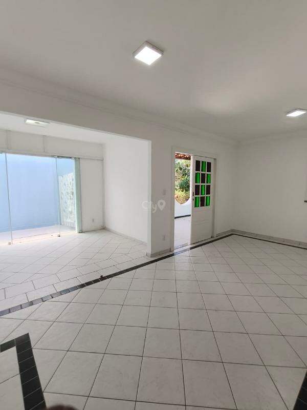 Casa de Condomínio à venda — Aruana, 3 quartos (1 suíte), 180 m² — foto 6