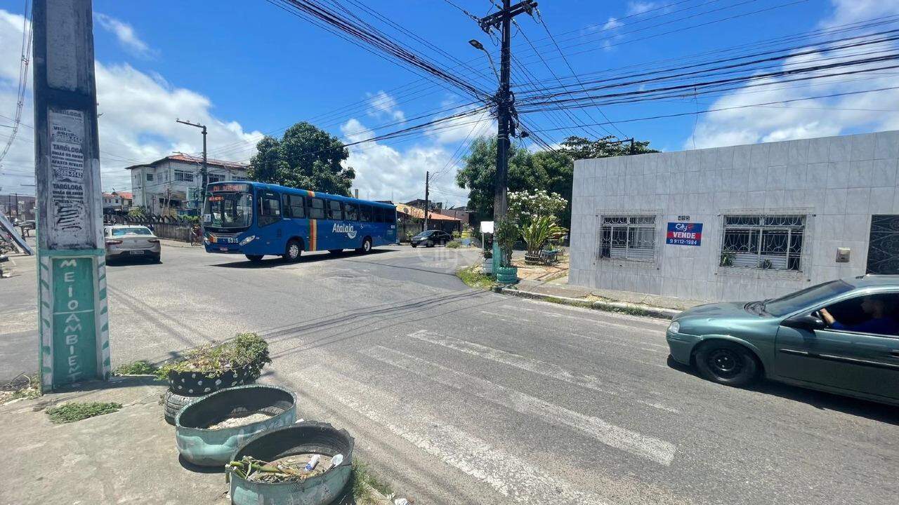 Casa à venda — Santos Dumont, 3 quartos, 179 m² — foto 2
