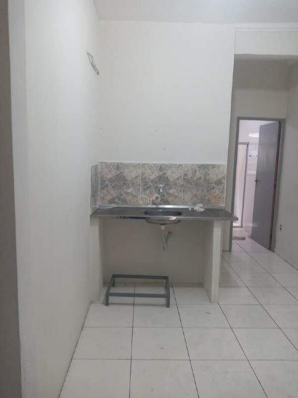 Edifício Comercial para alugar — Centro, 6 quartos (3 suítes), 222 m² — foto 2