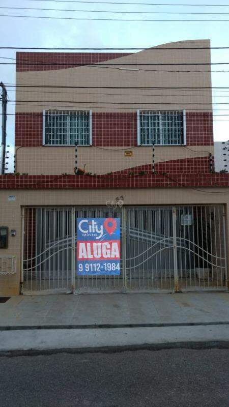 Casa à venda — Suíça, 5 quartos (3 suítes), 220 m² — foto 1