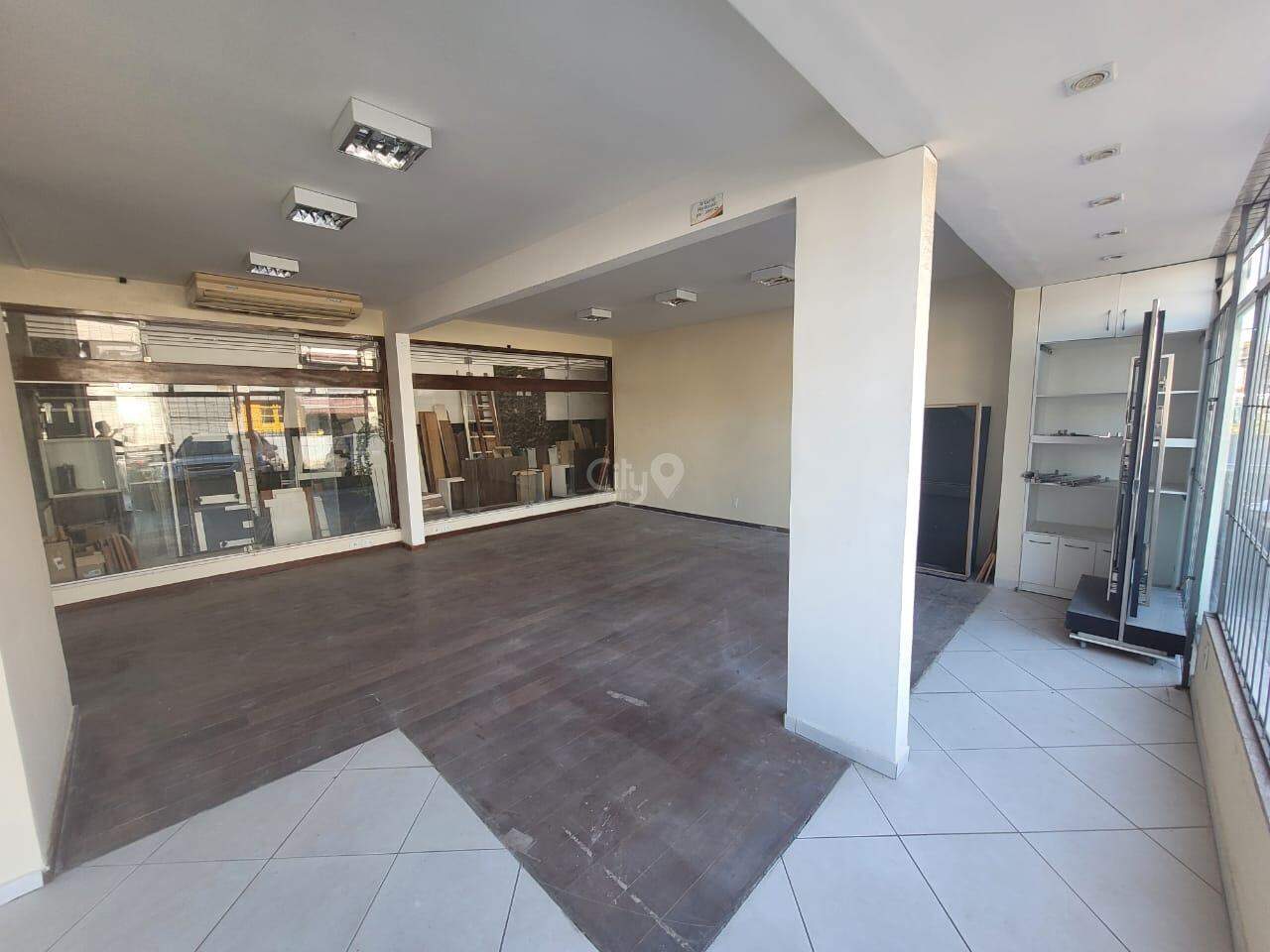 Imóvel Comercial para alugar — Salgado Filho, 110 m² — foto 2