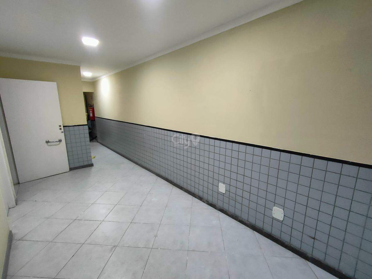 Ponto Comercial para alugar — São José, 205 m² — foto 2