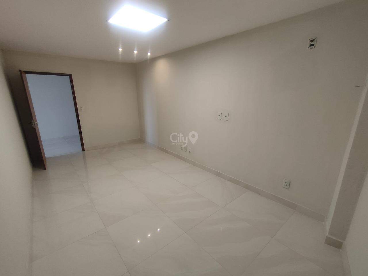 Sala Comercial para alugar — Luzia, 18 m² — foto 2