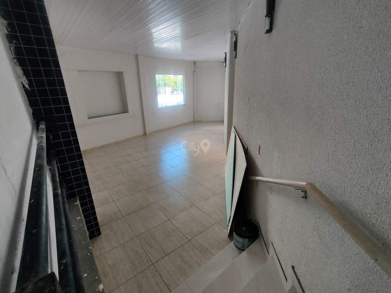 Sala Comercial para alugar — Luzia, 40 m² — foto 2