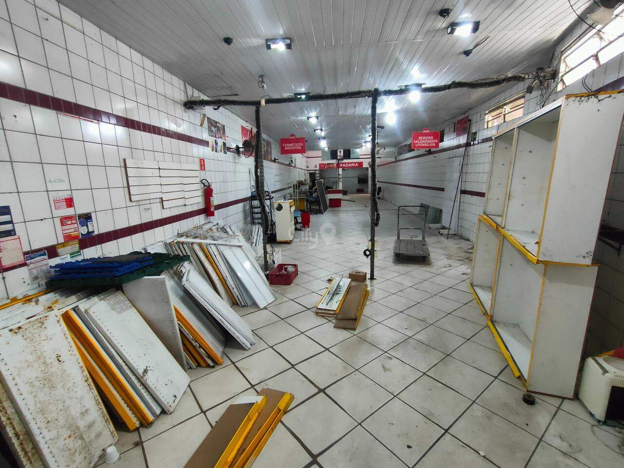 Ponto Comercial para alugar — Industrial, 250 m² — foto 2