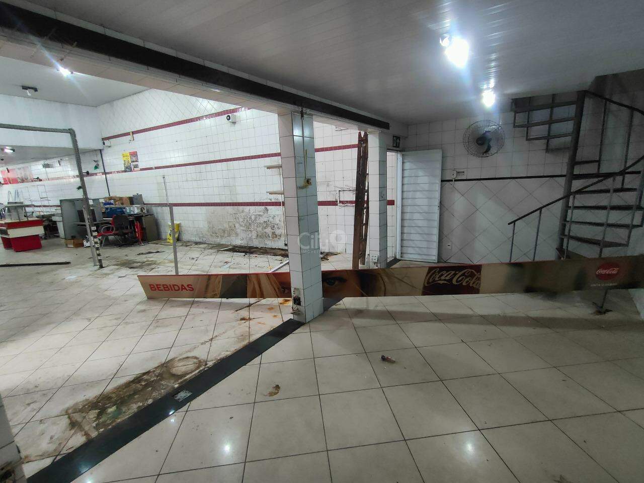 Ponto Comercial para alugar — Industrial, 250 m² — foto 5