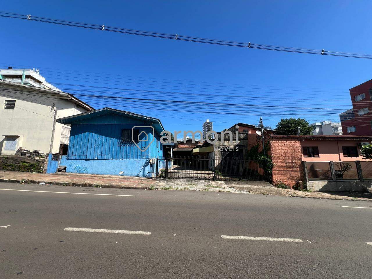 Lote à venda no Centro: 