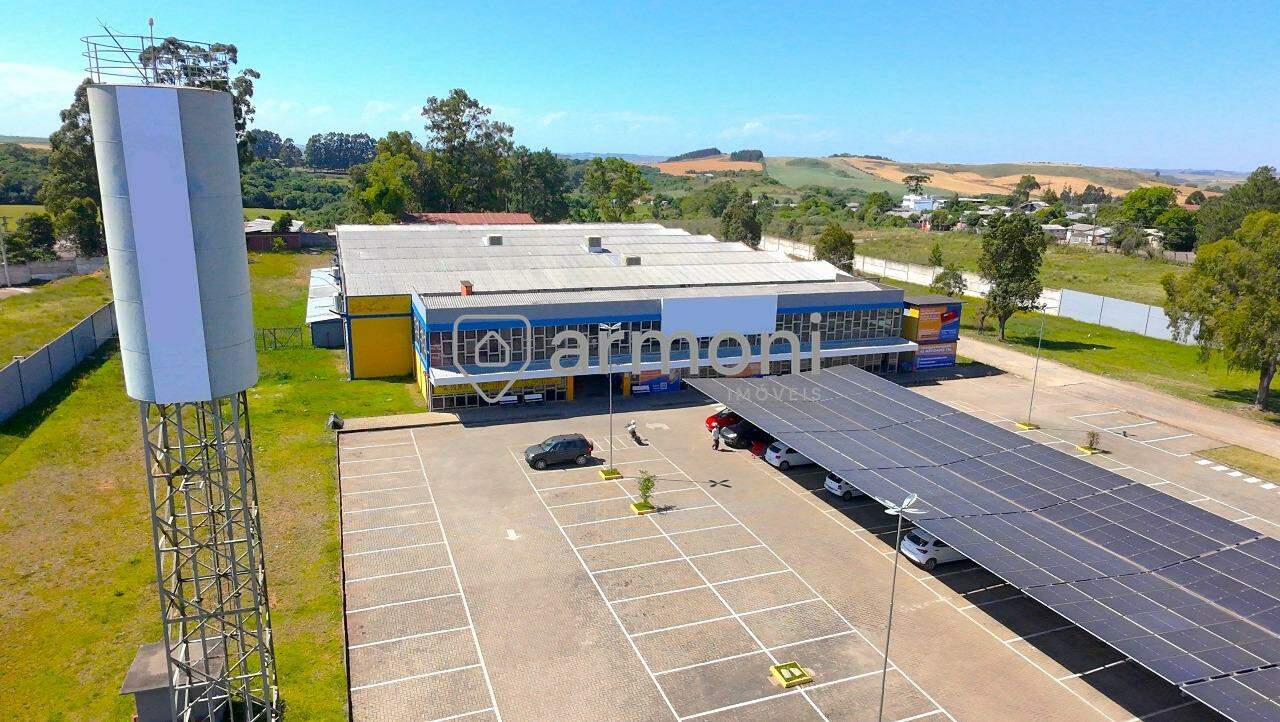 Pavilhão à venda no Expedicionário: 