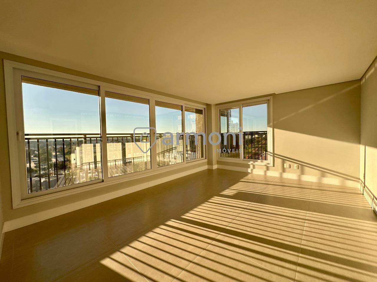 Apartamento à venda no Petrópolis: 
