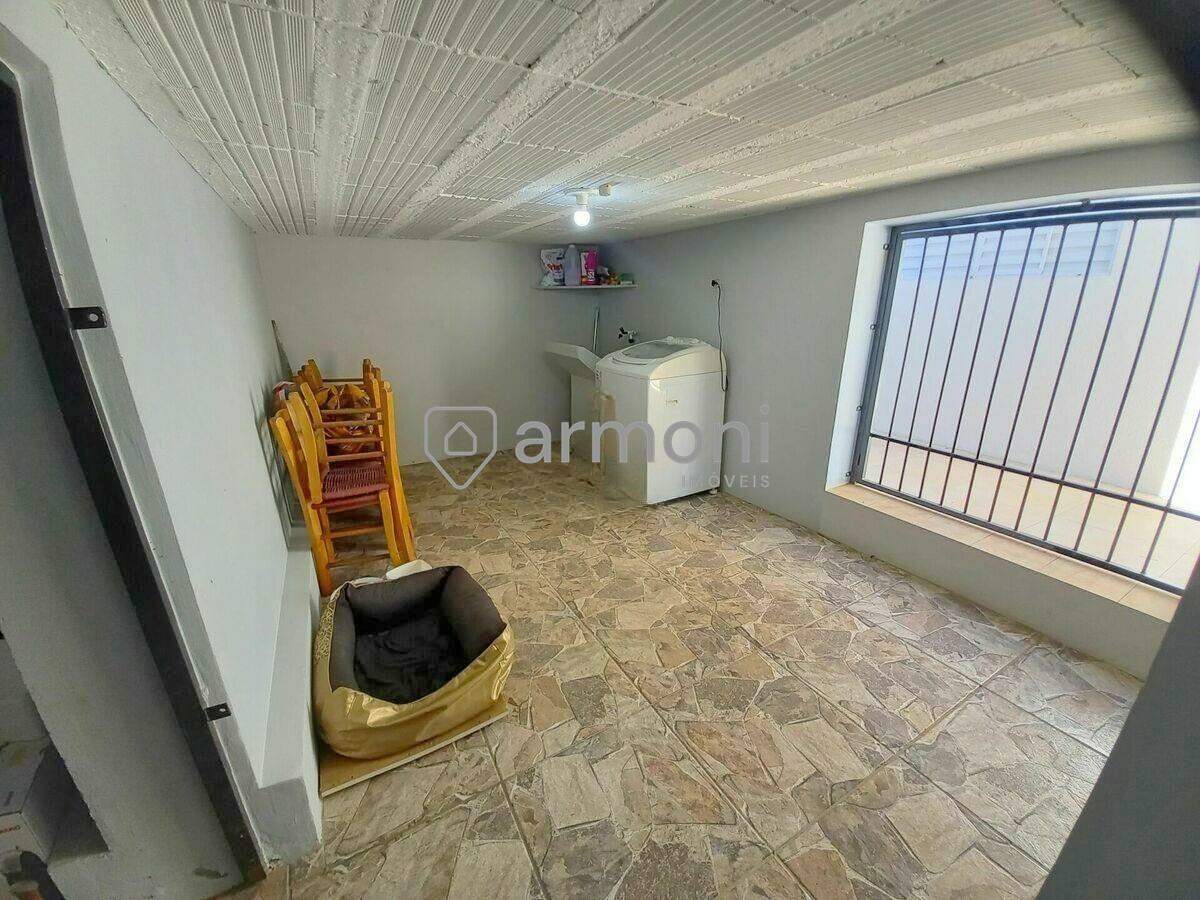 Casa à venda no Vera Cruz: 
