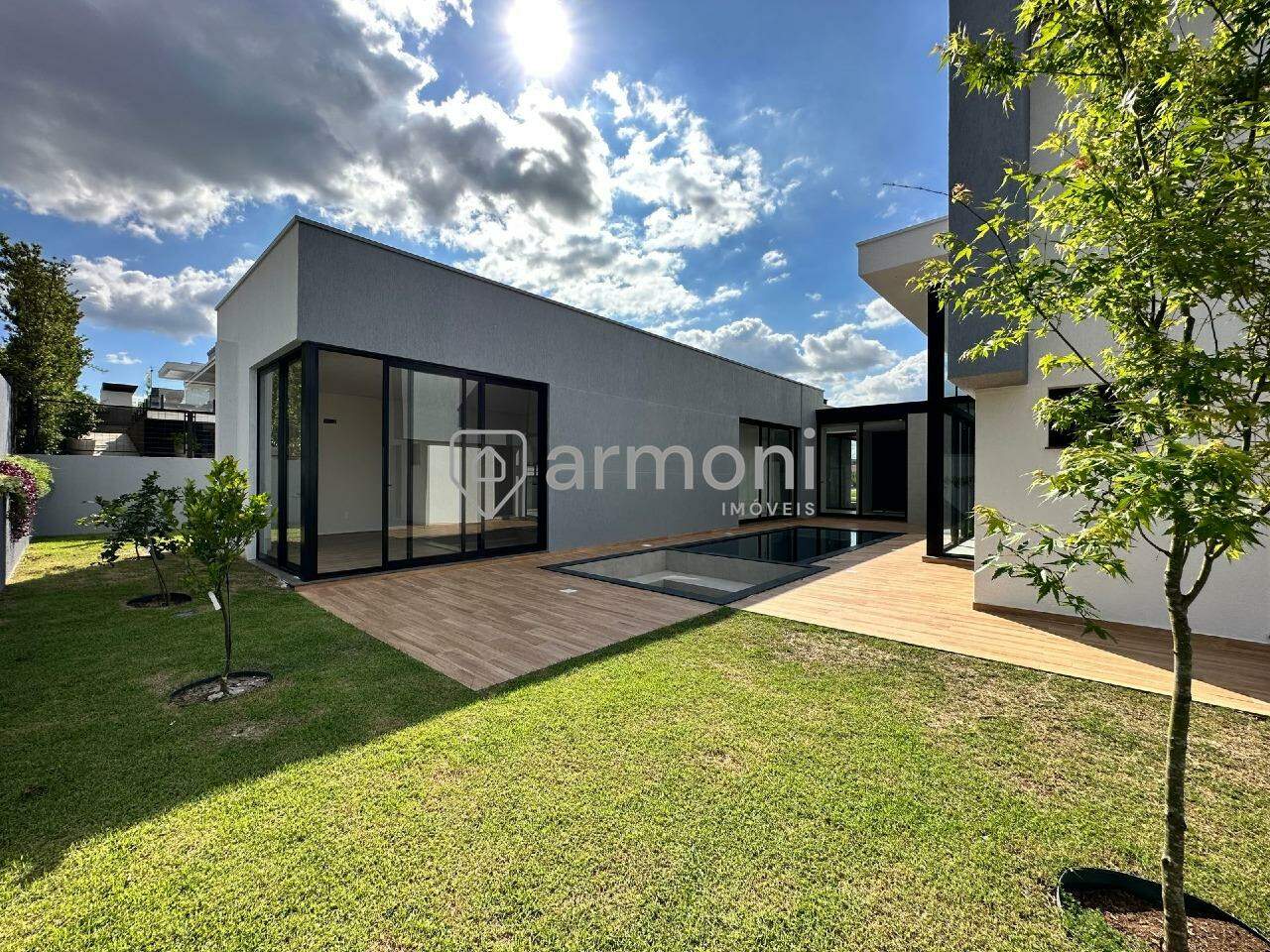 Casa à venda no Valinhos: 