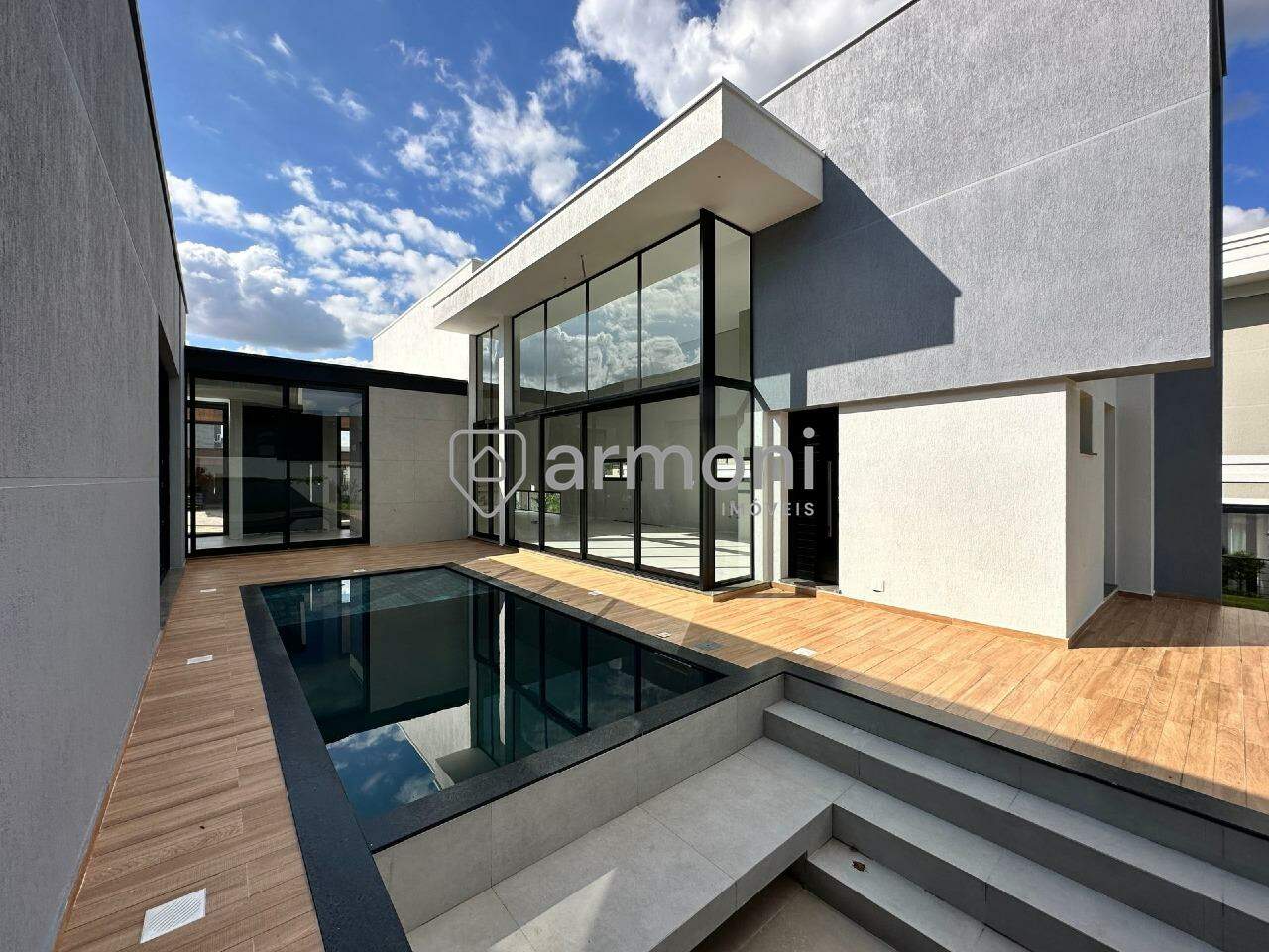Casa à venda no Valinhos: 