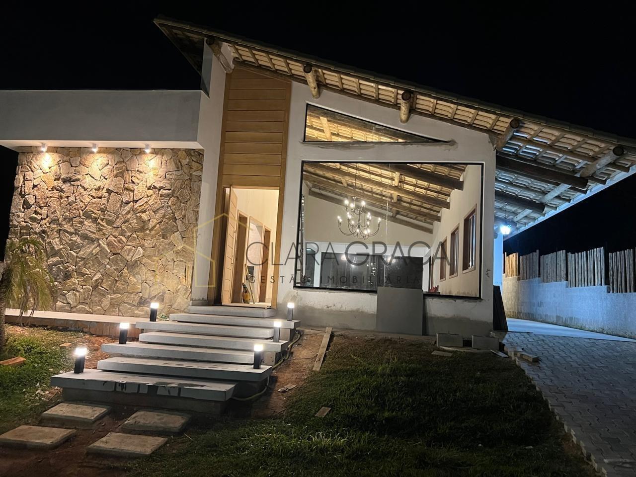 Casa à venda no Balneário do Lago: 