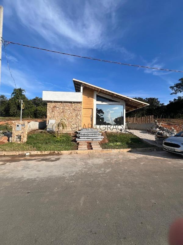 Casa à venda no Balneário do Lago: 