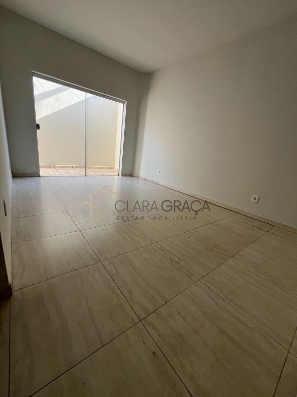 Apartamento à venda no NOSSA SENHORA DO CARMO: 
