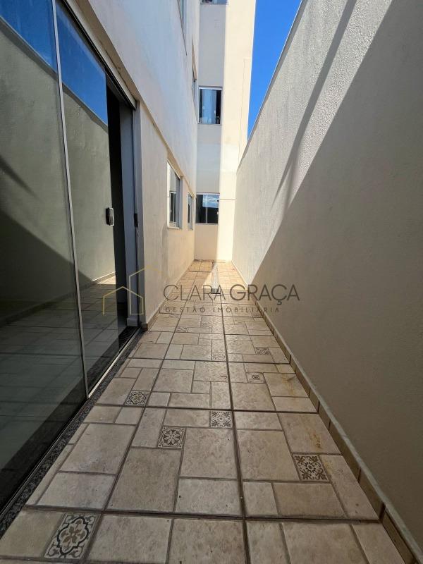 Apartamento à venda no NOSSA SENHORA DO CARMO: 