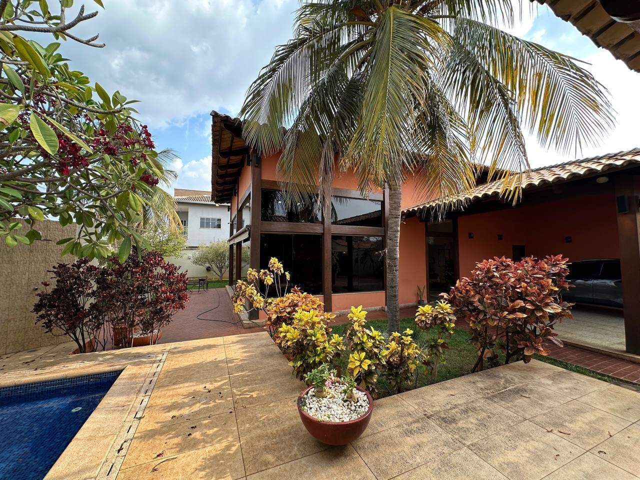 Casa à venda no Plano Diretor Sul: 
