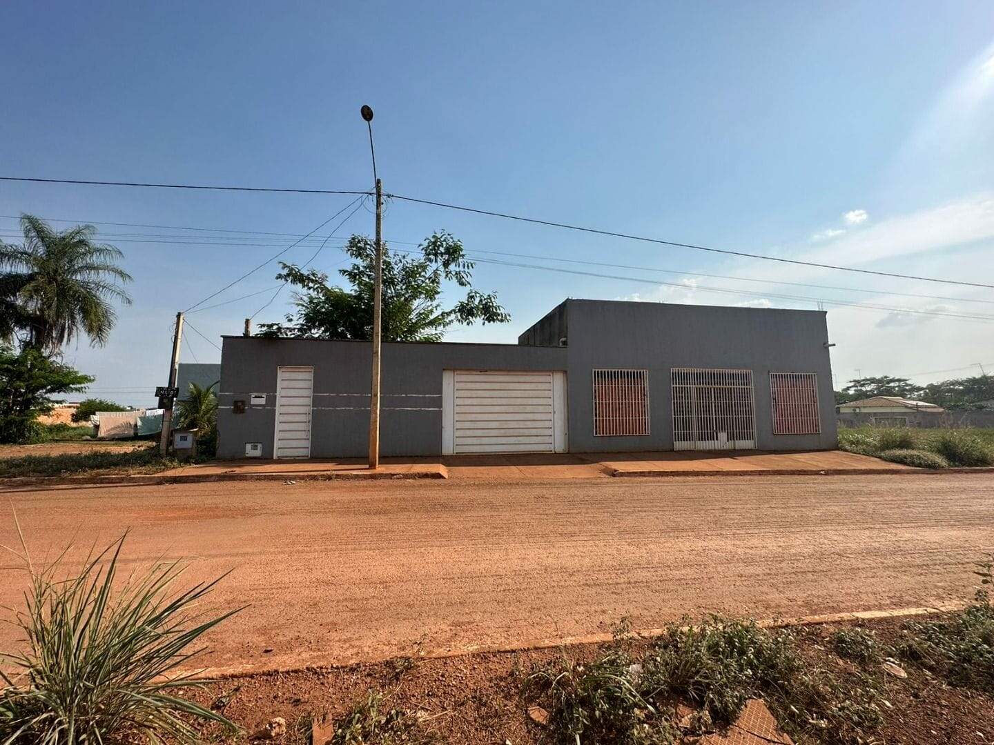 Casa à venda no Luzimangues: 