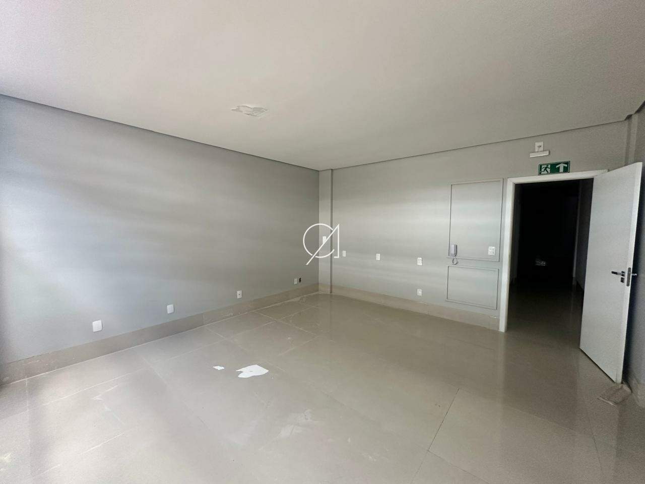 Sala comercial para aluguel no Plano Diretor Sul: 