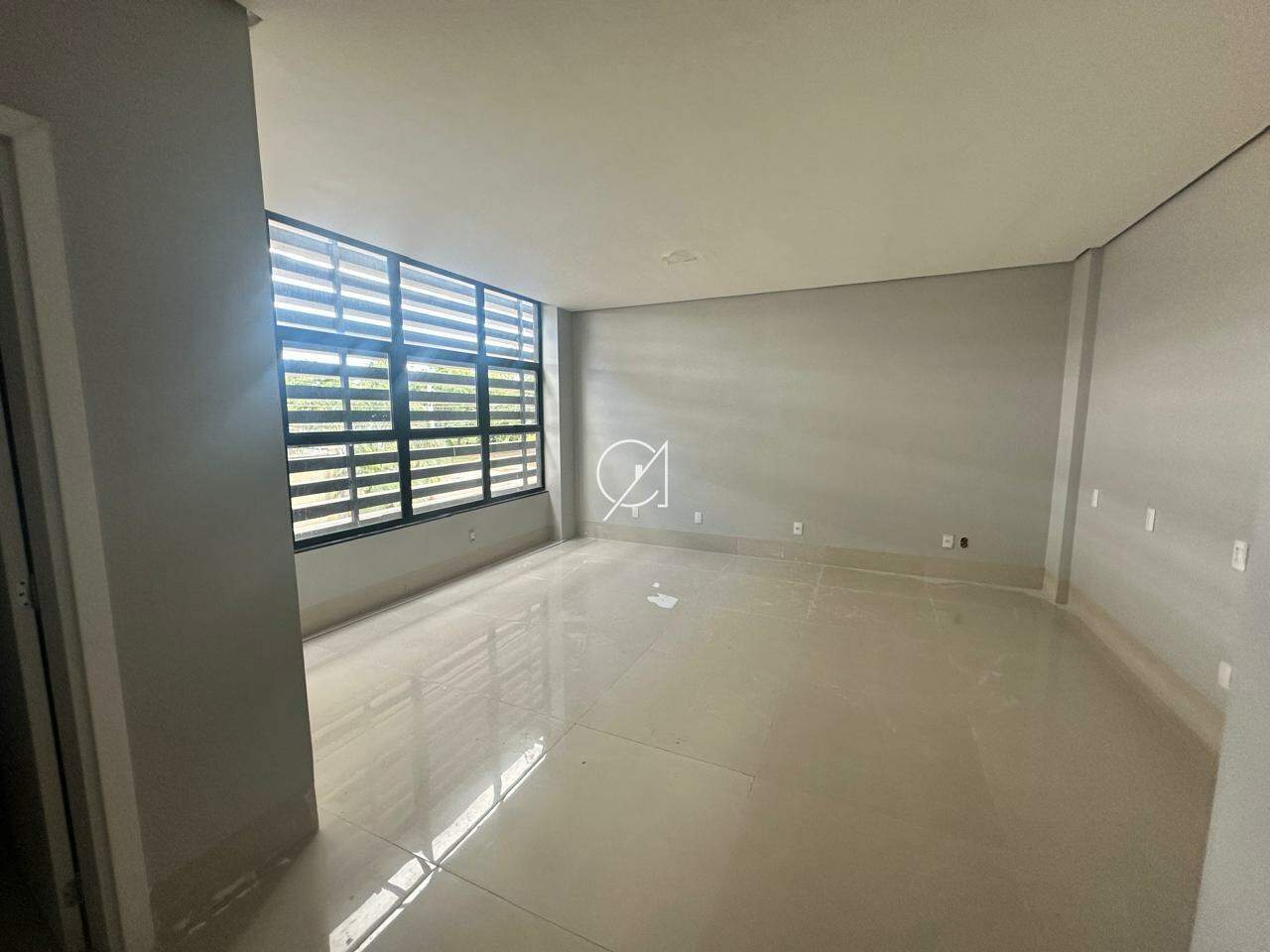 Sala comercial para aluguel no Plano Diretor Sul: 