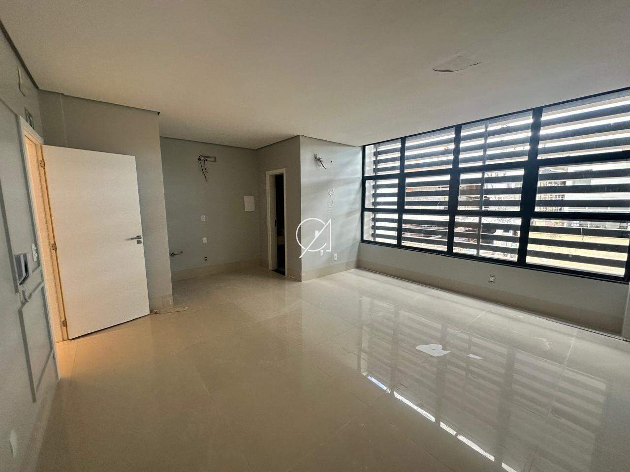 Sala comercial para aluguel no Plano Diretor Sul: 