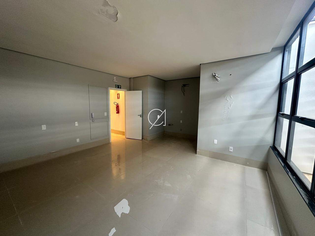 Sala comercial para aluguel no Plano Diretor Sul: 