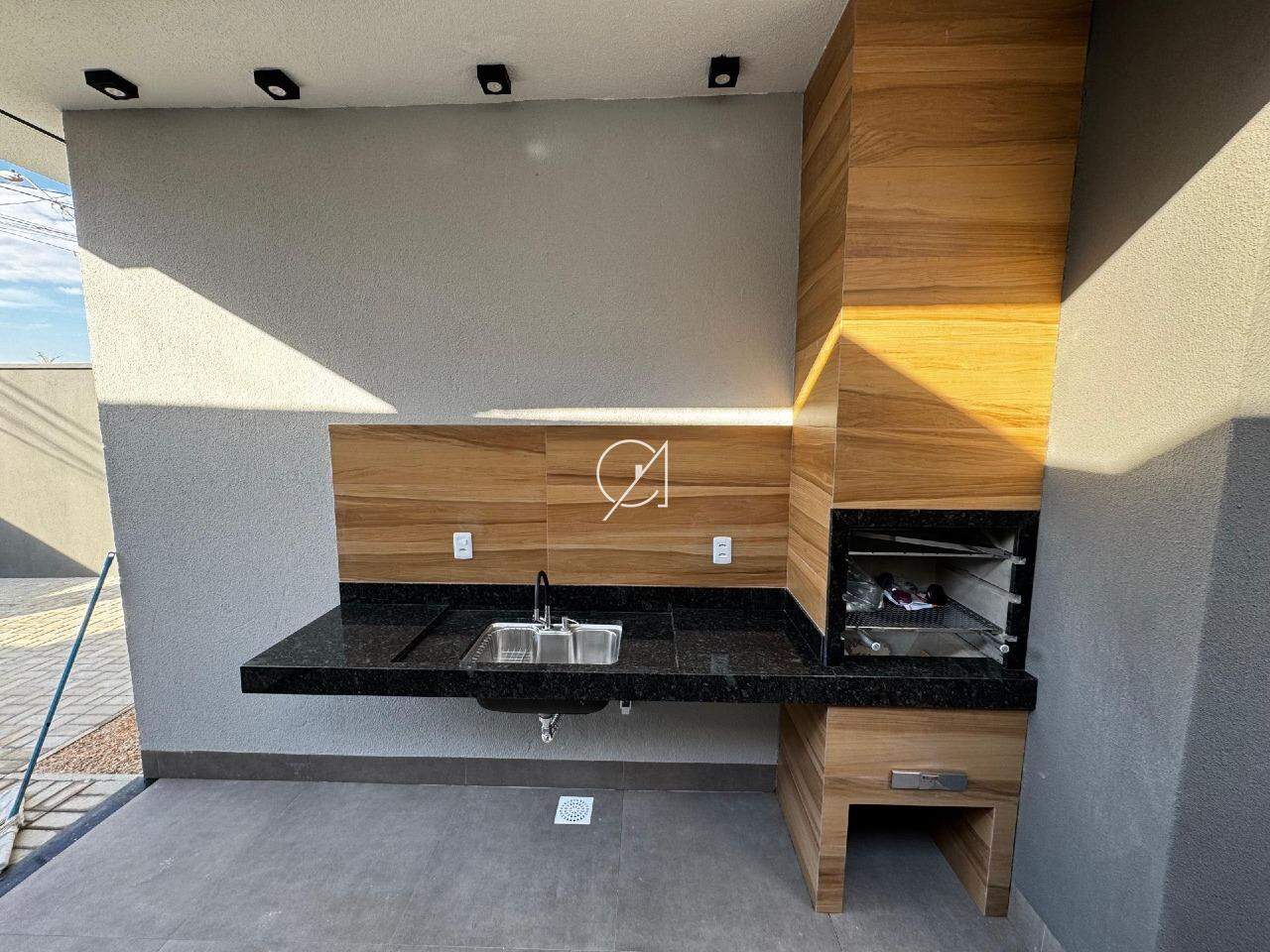 Casa à venda no Loteamento Jardim Laila: 