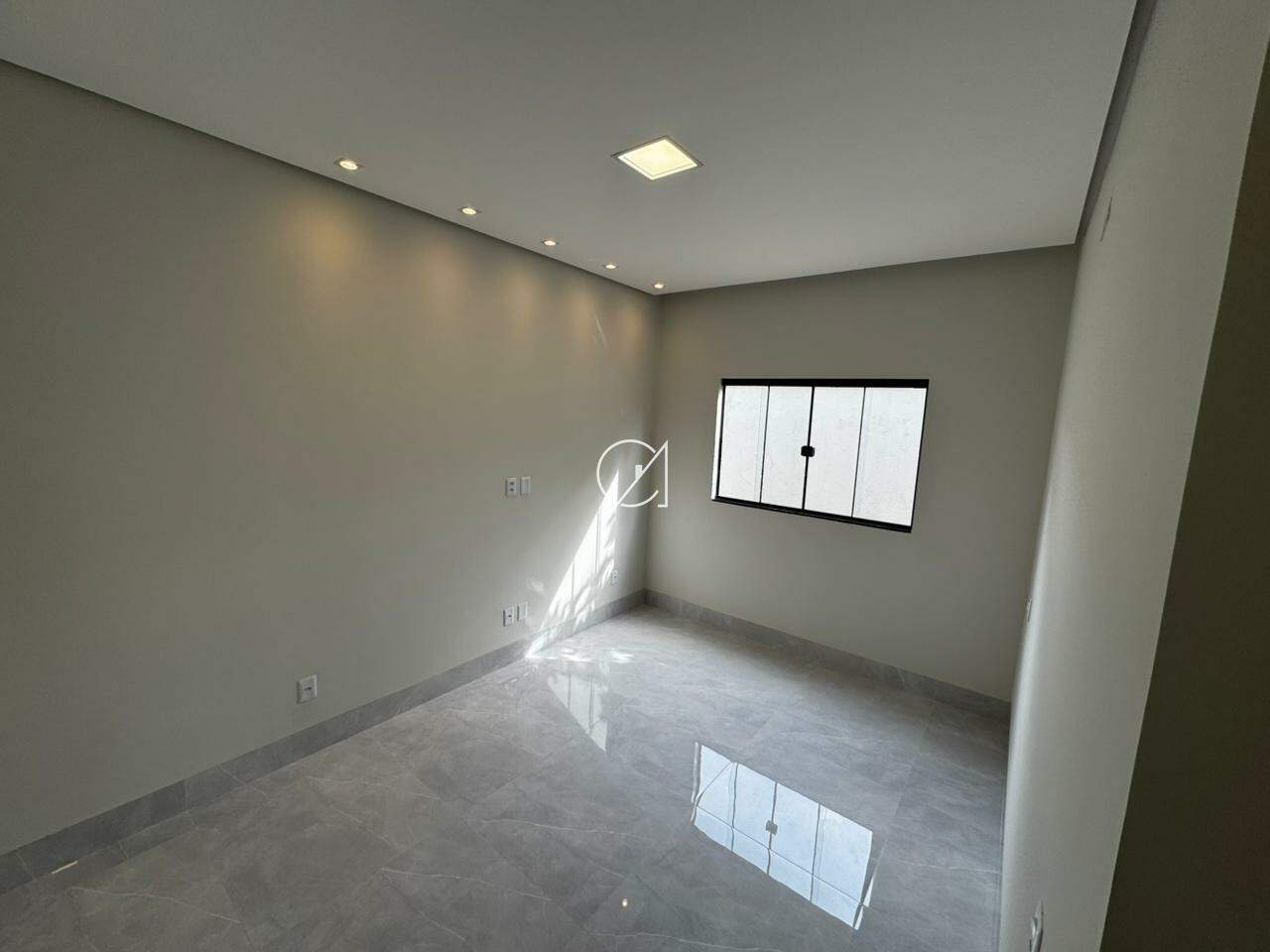 Casa à venda no Loteamento Jardim Laila: 