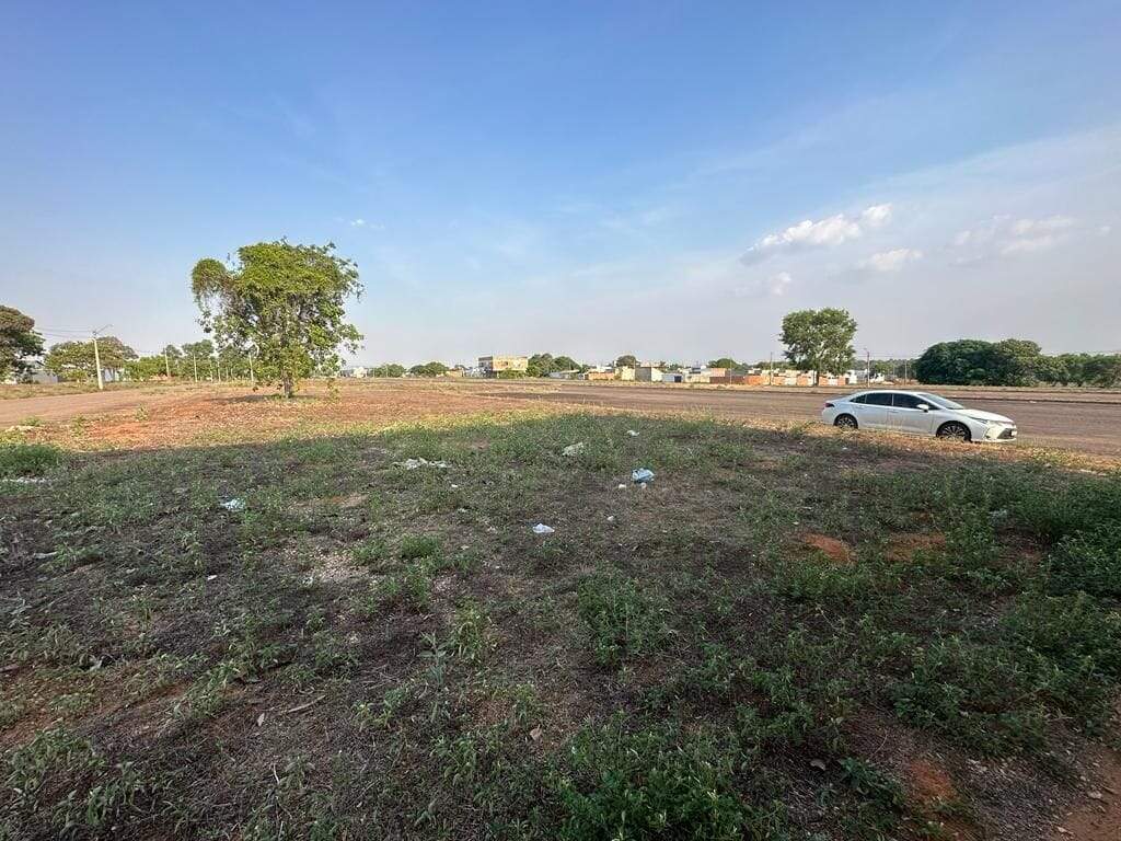 Lote à venda no Plano Diretor Sul: 
