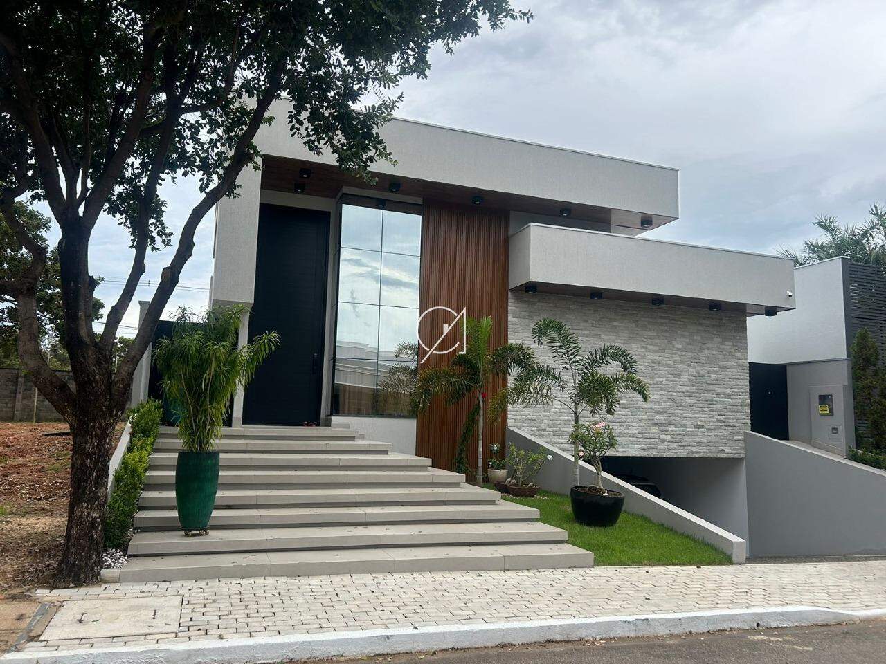 Casa à venda no Plano Diretor Norte: 